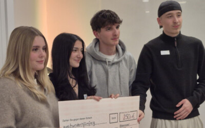 Junge Gründer:innen von der RICARDA! bei der Start up Night der FHDW